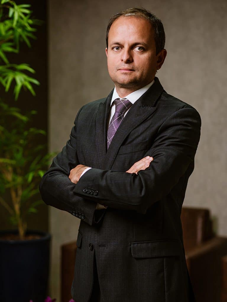 Dr. Gilvan Antunes